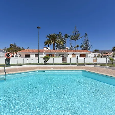 Santa Barbara Emc2 By Villagrancanaria Holiday home *