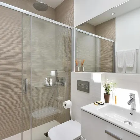 Santa Barbara Emc2 By Villagrancanaria Holiday home