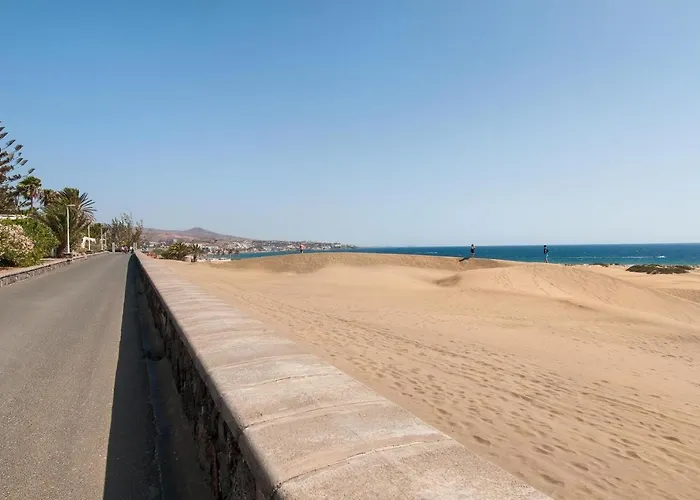 Santa Barbara Emc2 By Villagrancanaria *