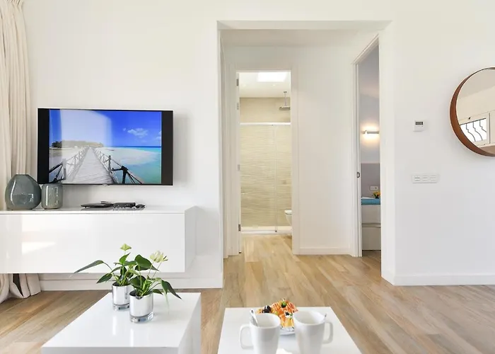 Santa Barbara Emc2 By Villagrancanaria Holiday home